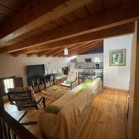 Apartmán Atico Aires De Gredos Candeleda Exteriér fotografie