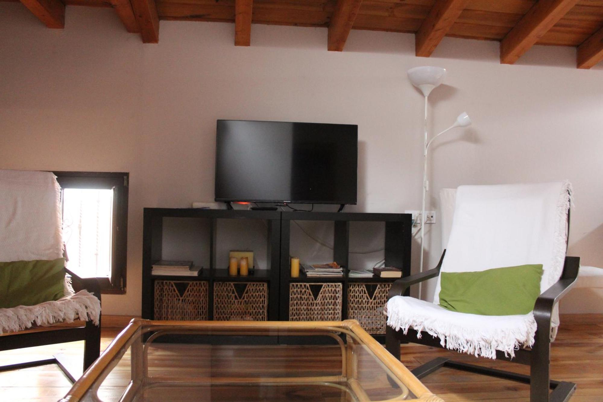 Apartmán Atico Aires De Gredos Candeleda Exteriér fotografie
